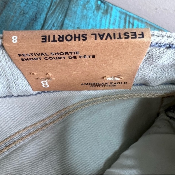 American Eagle Festival Shortie Shorts Crocheted Floral Lace Sz 8 NWT Brand New - Picture 8 of 10